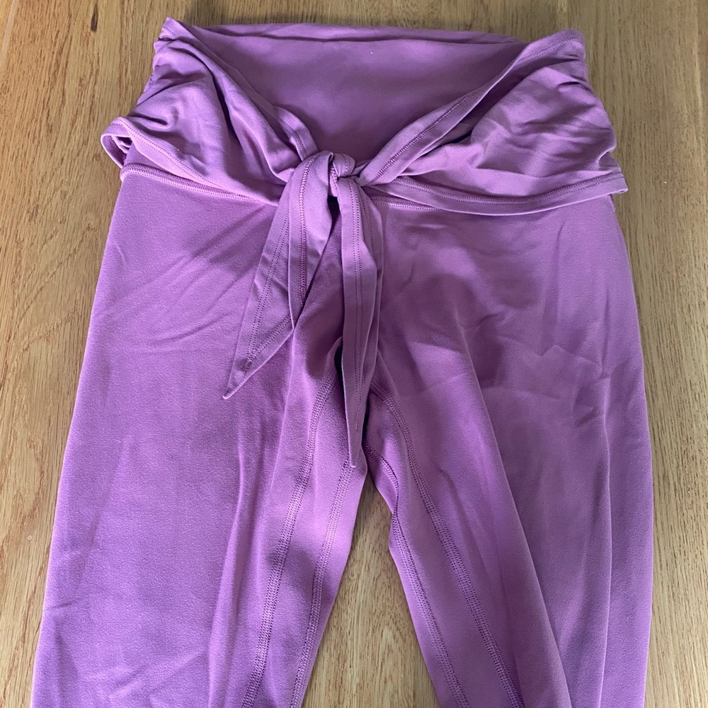 Lululemon Align front tie leggings